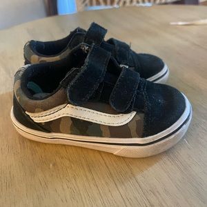 Vans size 6 toddler